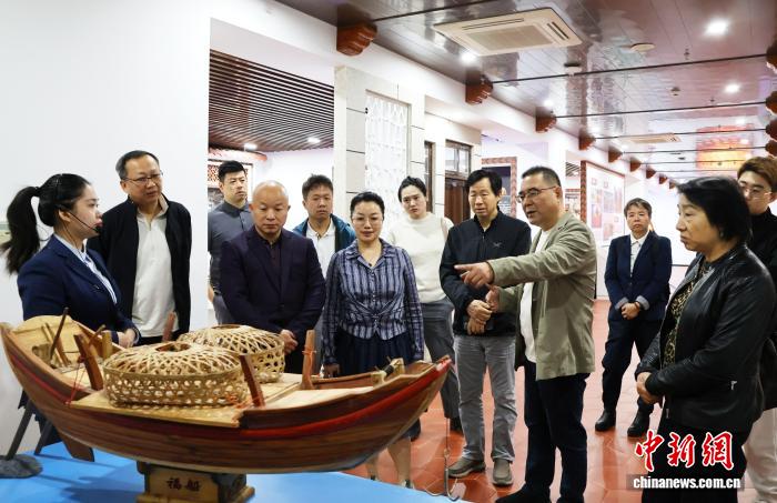 加拿大侨团赴福建宁德考察：搭建产业合作桥梁