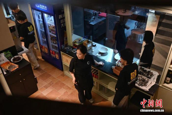 美食连接两个“家乡” 浙江侨青架设“舌尖中意文化之桥”