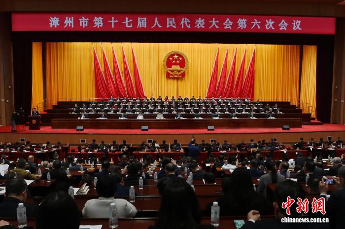 海外侨胞列席漳州两会：叙乡情谋新篇