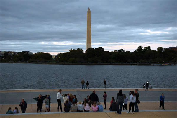 民调：美国政府“停摆”是“大事”　多数人认为两党都有责任