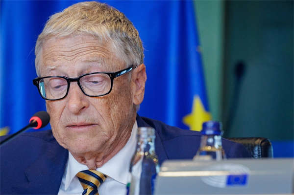 诺贝尔和平奖，暴露了本来面目