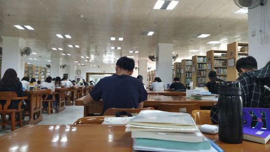 “考公考编”有专门学院了？高校回应