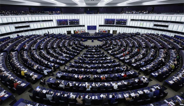 欧洲议会8年来首次，临行前还对中国“留几手”