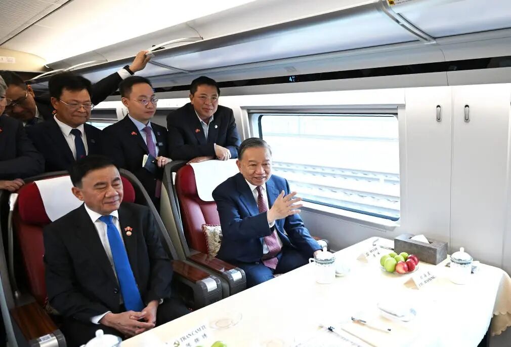 罗仪馥：当下的越南，“极度不安”