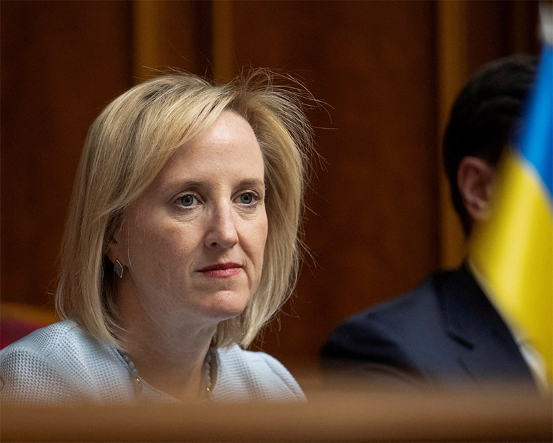 对特朗普失望？美国驻乌克兰临时代办不到一年将离职