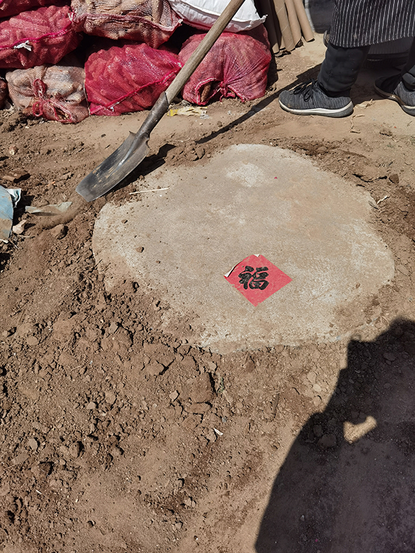 对话《家，撑开在城乡之间》作者白美妃：当代中国“城乡两栖人”，为何如此独特？